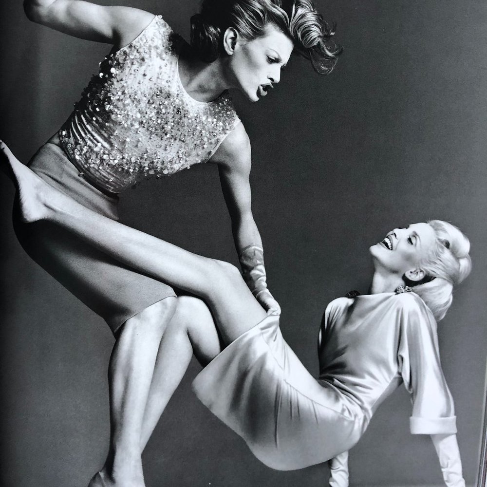 Versace Book - Picture 12 of 16